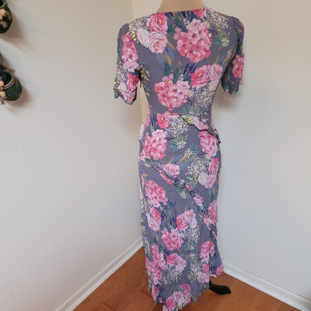 Majorelle Grey and Pink Floral Dress - Picture 7 of 7